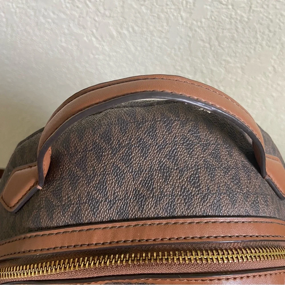 Michael Kors Sheila Medium Logo Backpack
